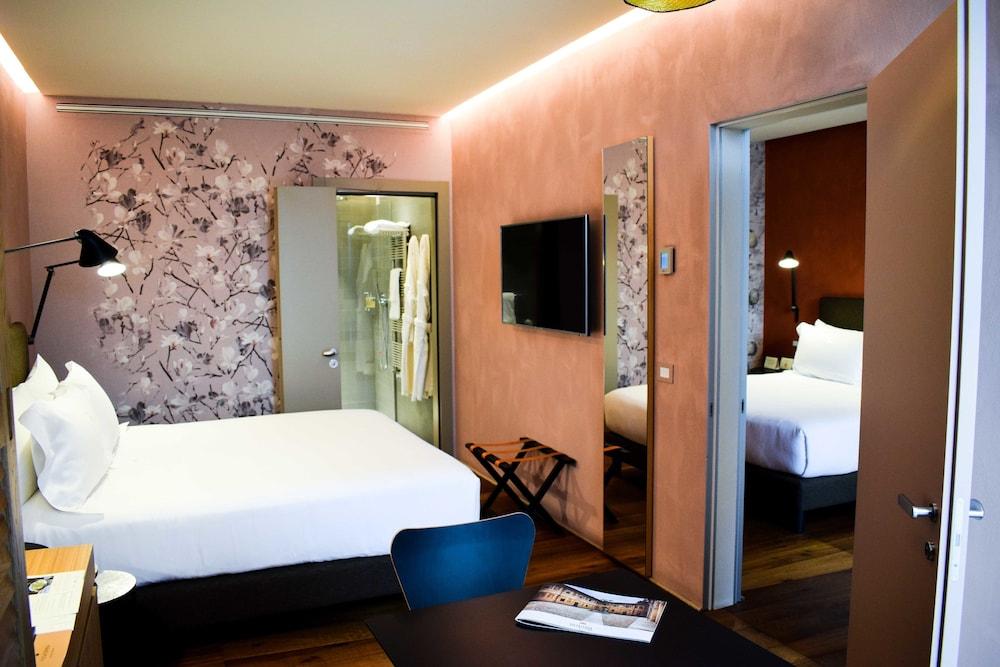 Vistaterra Hotel Parella Eksteriør billede