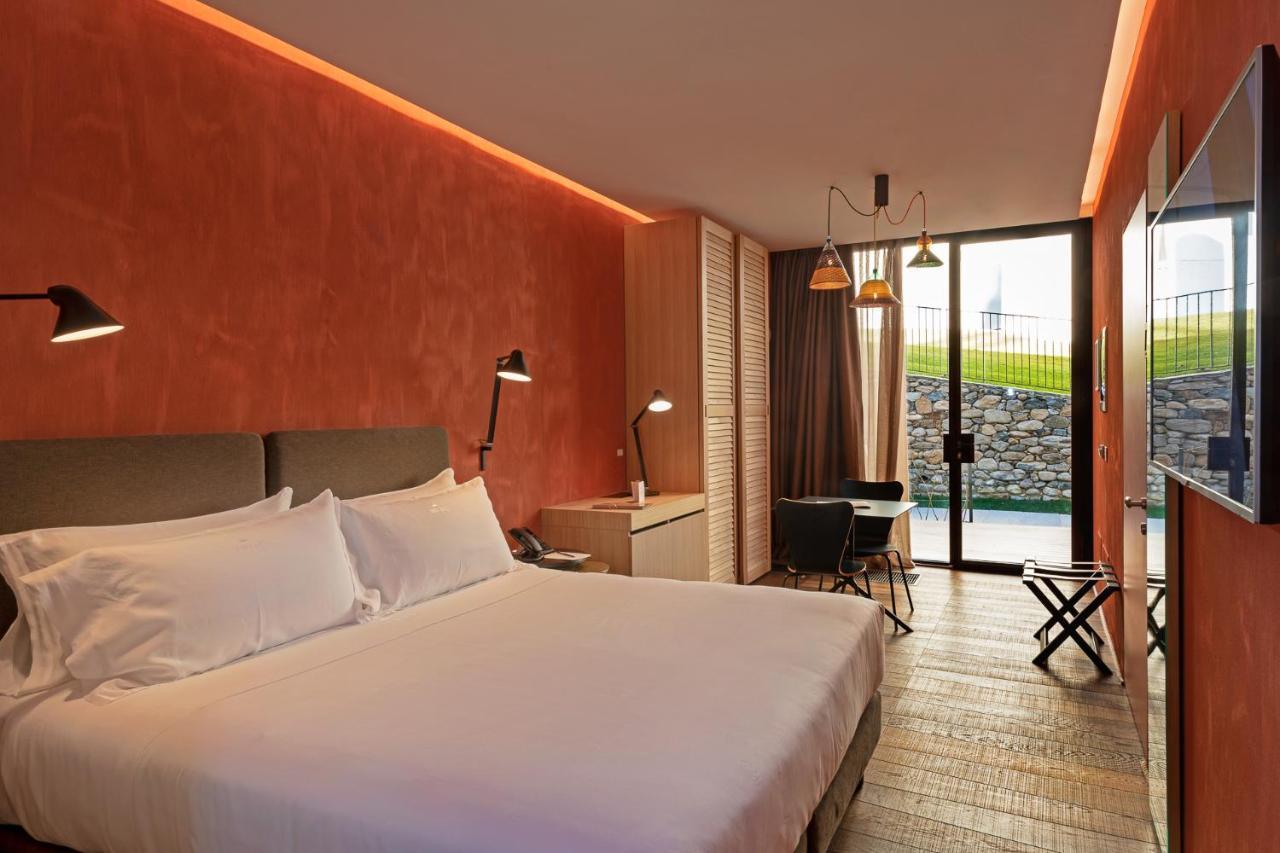 Vistaterra Hotel Parella Eksteriør billede